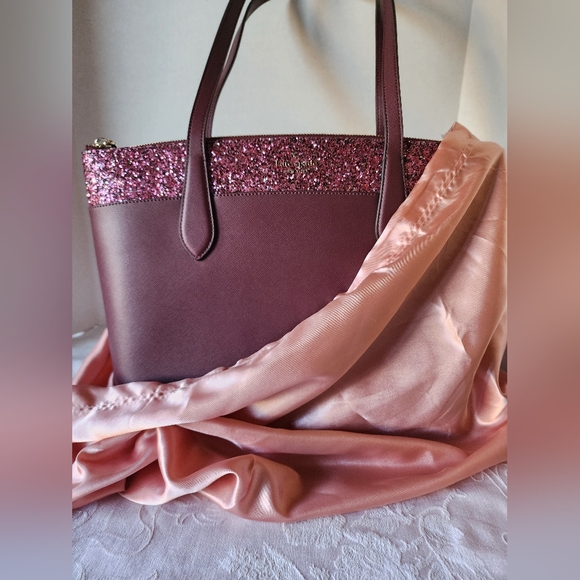 Kate Spade Flash Glitter Large Tote in Cherrywood, Saffiano Leather, EUC - Picture 12 of 12
